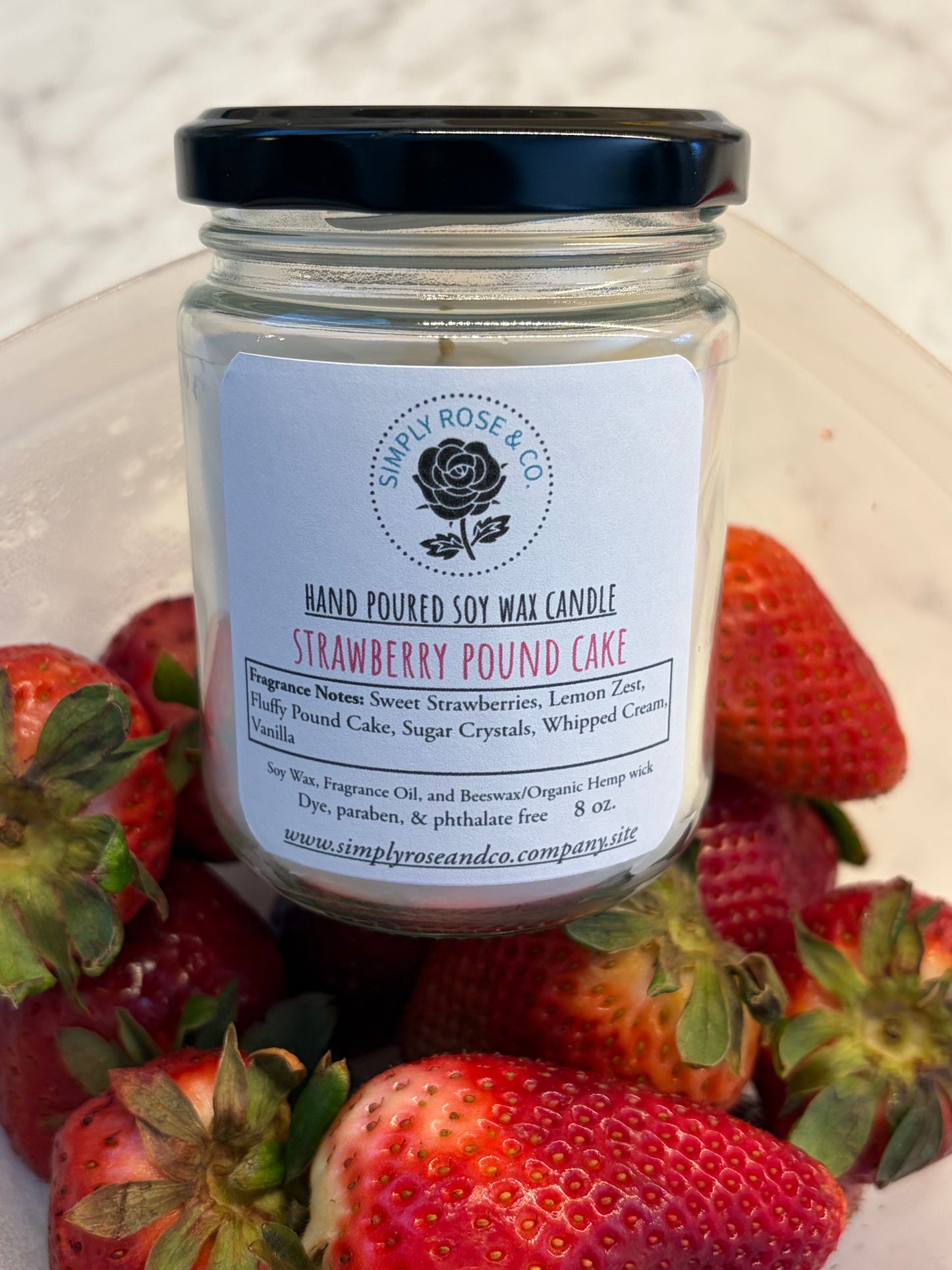 Strawberry Pound Cake~ 8oz. Candle
